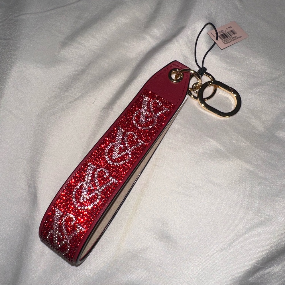 Red and silver  Keychain Wristlet sex yVS 🔥 Diamond 💎